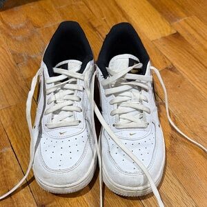 Nike Kids White and Black Sneakers